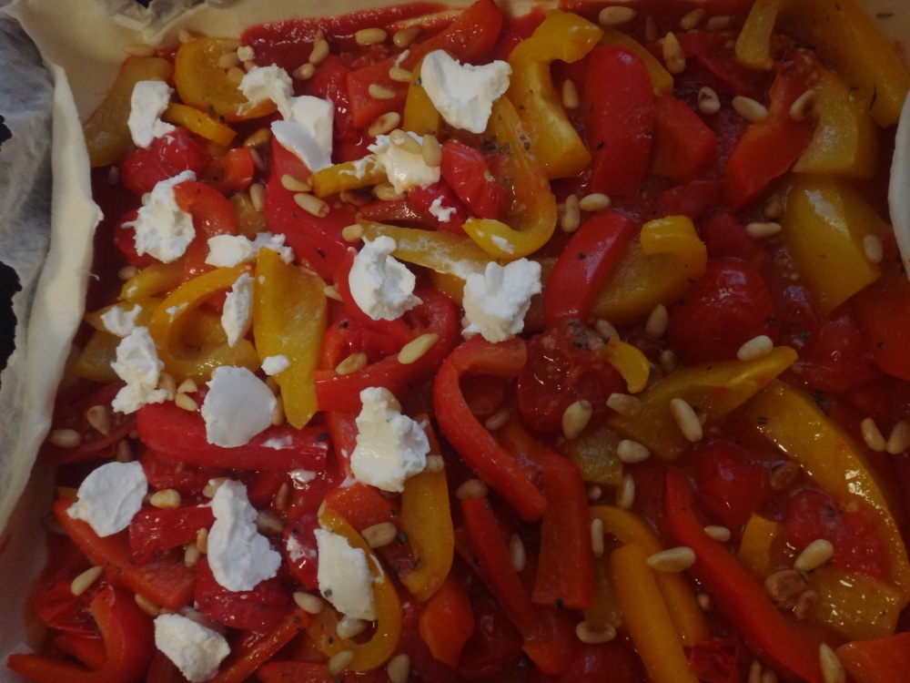 paprika tomaten tarte fast fertig